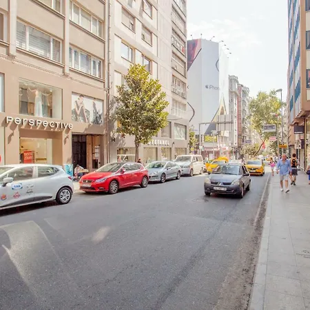 Le Chic Apart Rumeli Caddesi Simsek Apt.no:5 Kat 1 Apartment *